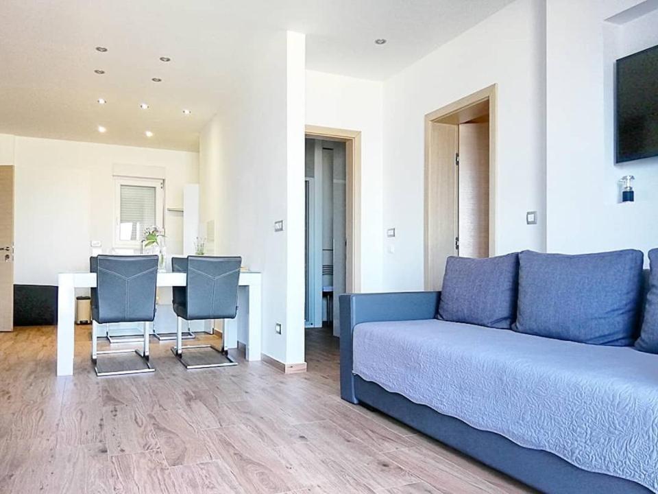 Luxury Rooms Beach Mediteran Podstrana Luaran gambar
